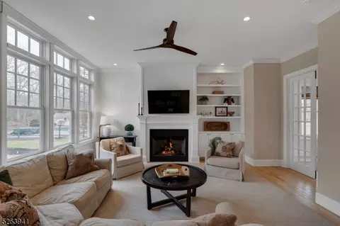 32 Coppergate Dr, Basking Ridge, NJ 07920 photo 13