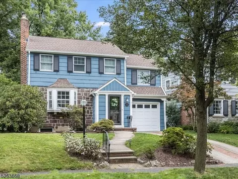 15 Sommer Ave, Glen Ridge, NJ 07028