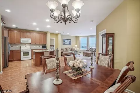 3108 Pointe Gate Dr #3108, Livingston, NJ 07039