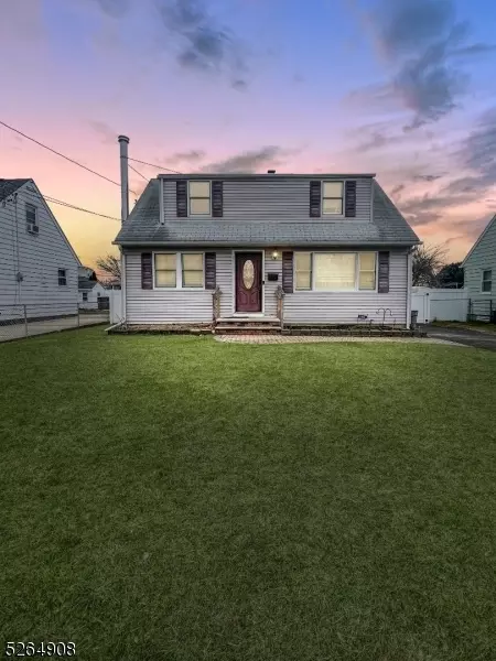 1312 Gress St, Manville, NJ 08835