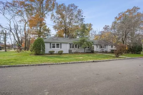2 Lessing Rd, West Orange, NJ 07052