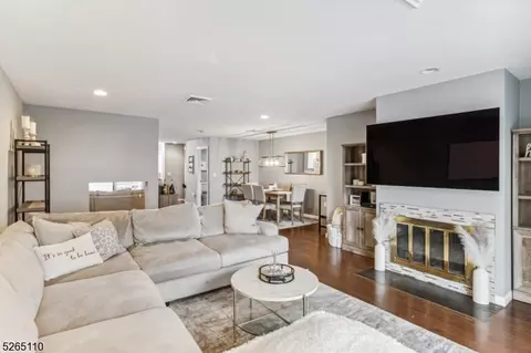 22 Cerone Ct, West Orange, NJ 07052