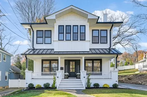 87 Watchung Ave, Chatham, NJ 07928