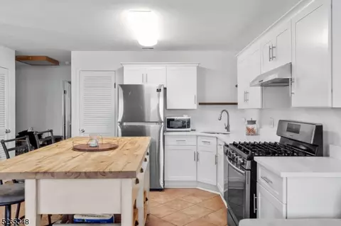 5 Arapahoe Dr #9, Vernon, NJ 07462