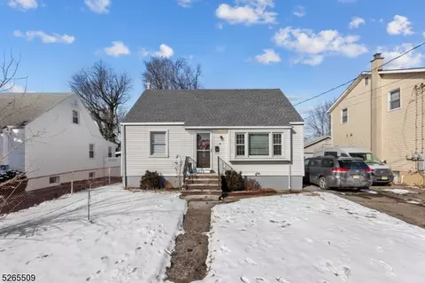 73 Philip Ave, Elmwood Park, NJ 07407