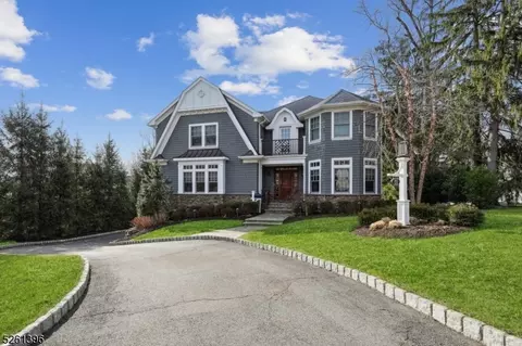 85 Farley Rd, Millburn Twp, NJ 07078