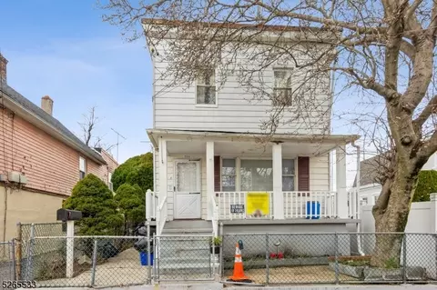 725 Catherine St, Perth Amboy, NJ 08861