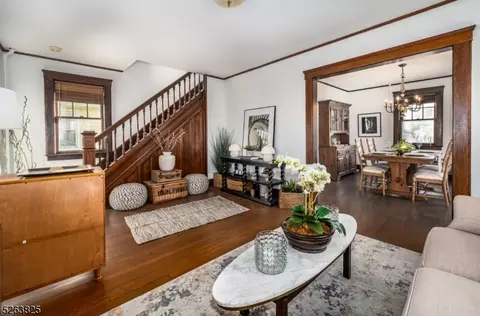 107 S Michigan Ave, Kenilworth, NJ 07033
