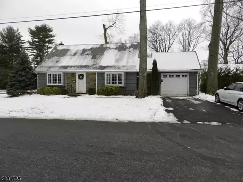 91 Wood St, Wyckoff, NJ 07481
