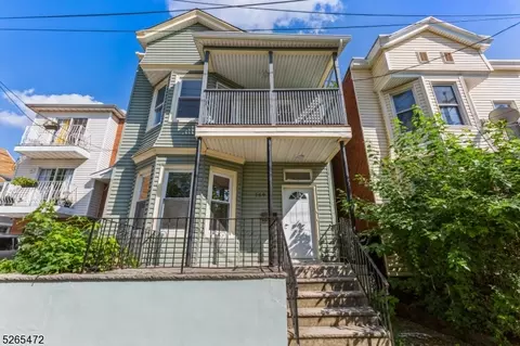 269 Lake St, Newark, NJ 07104