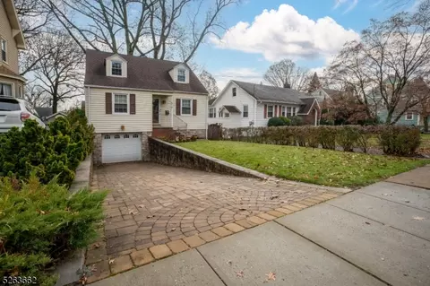 28 Hillside Ave, West Orange, NJ 07052