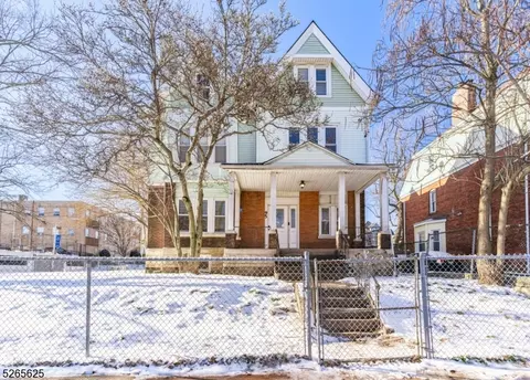 95 Hollywood Ave, East Orange, NJ 07018