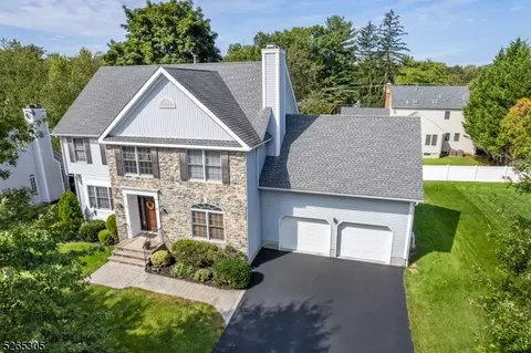 55 Grandview Ave, Berkeley Heights, NJ 07922