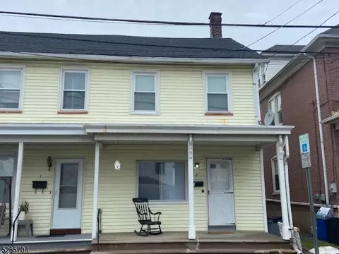 3 Davis St, Phillipsburg, NJ 08865