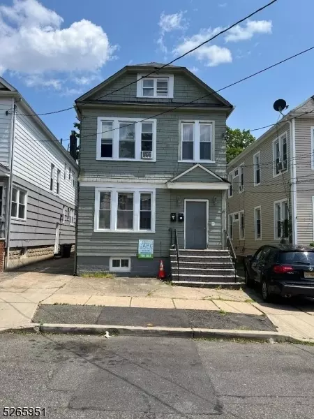 666 Langdon St, City Of Orange, NJ 07050