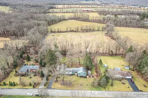 23 Mountain View Ave, Washington Twp, NJ 07853