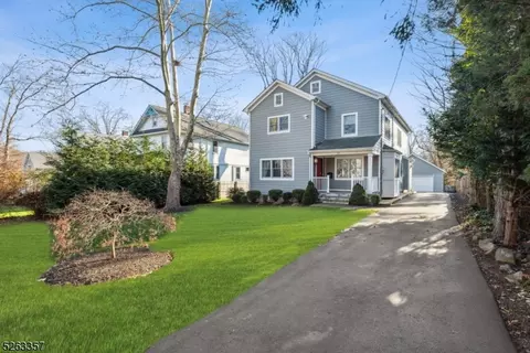 22 Fairview Ave, New Providence, NJ 07974