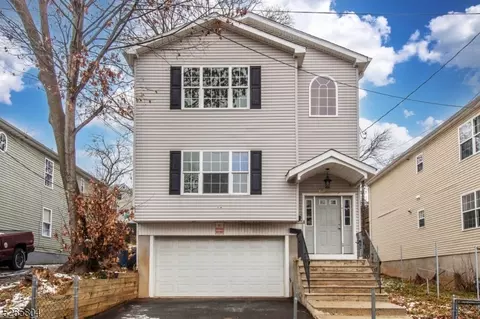 163 N 5th St, Paterson, NJ 07522