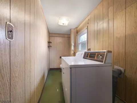 15 Mandon Dr, Wayne, NJ 07470 photo 22
