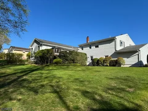 15 Mandon Dr, Wayne, NJ 07470 photo 24