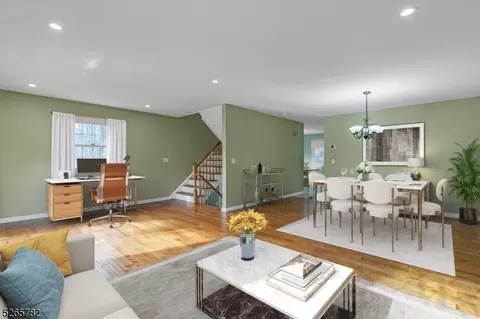 17 Brookstone Cir, Morris Plains, NJ 07950