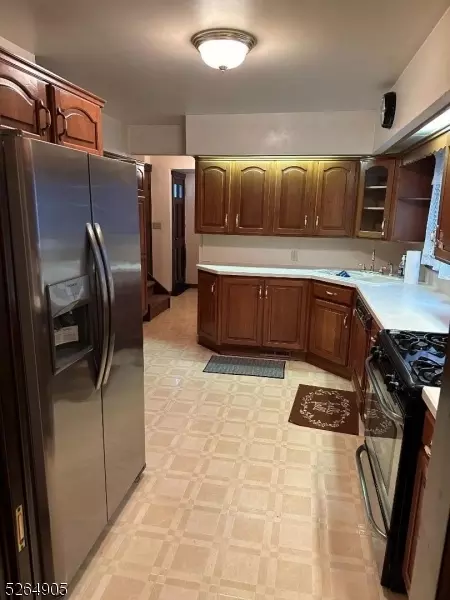 147 Ryerson Ave, Wayne, NJ 07470 photo 6