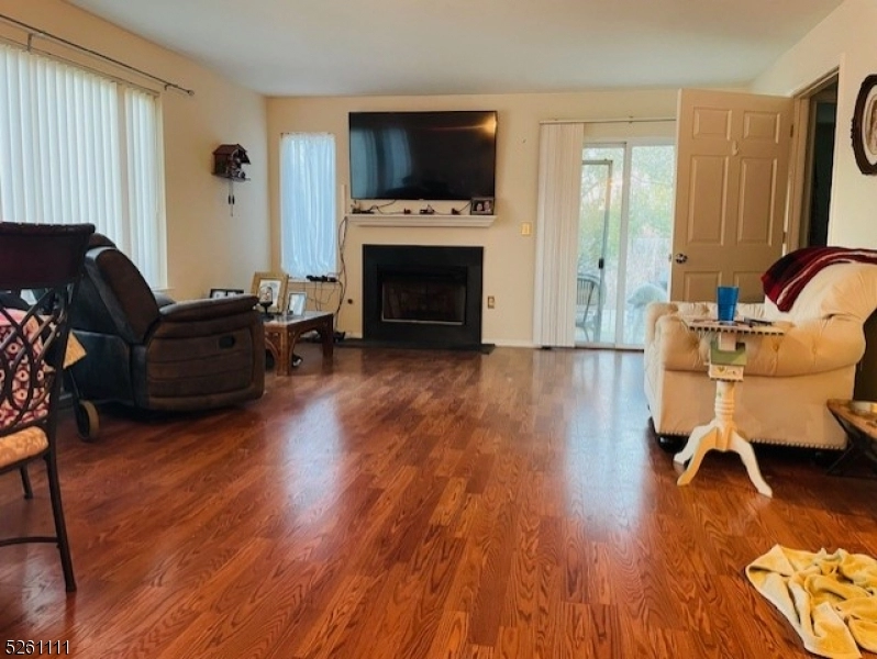 142 Falcon Ridge Way Unit 142  