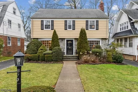 679 Prospect St, Maplewood, NJ 07040