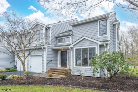 55 Raven Dr, Morristown, NJ 07960