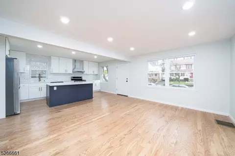 455 Burroughs Ter, Union, NJ 07083