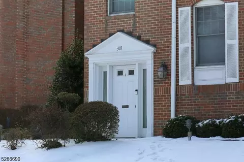301 Elm St, Westfield, NJ 07090