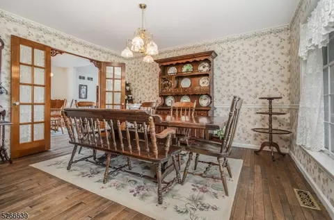25 Stonebridge Rd, Hampton, NJ 08827 photo 8