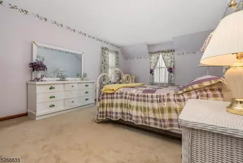 25 Stonebridge Rd, Hampton, NJ 08827 photo 19