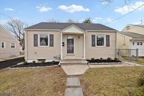 14 Ideal Ct, Nutley, NJ 07110