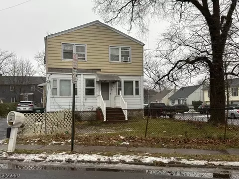 27 Millstone Rd, Franklin Twp, NJ 08873
