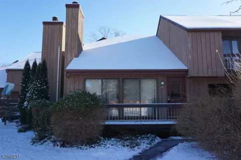 118 Bluebird Dr #1C, Hillsborough, NJ 08844