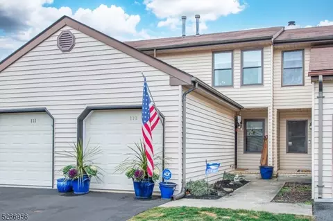 132 Locust Ct, Flemington, NJ 08822