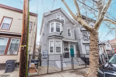 94 Cutler St, Newark, NJ 07104