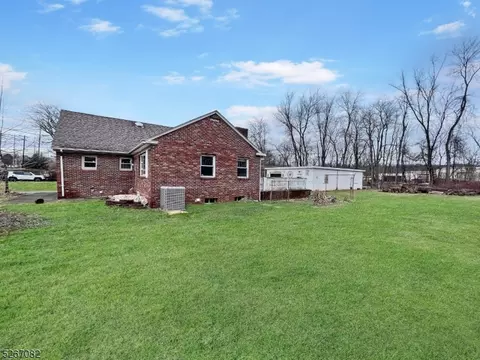 769 E Main St, Bridgewater, NJ 08807 photo 18