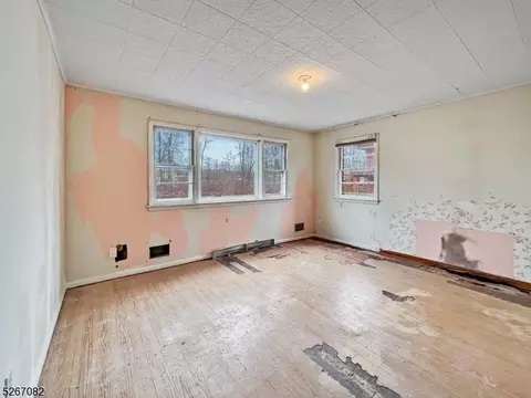 769 E Main St, Bridgewater, NJ 08807 photo 6