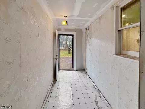769 E Main St, Bridgewater, NJ 08807 photo 2