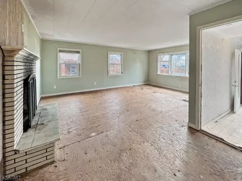 769 E Main St, Bridgewater, NJ 08807 photo 4