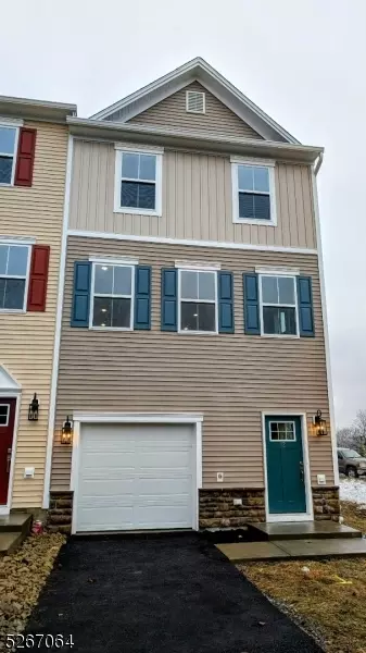 12 Kelly Ln, Wharton Boro, NJ 07885