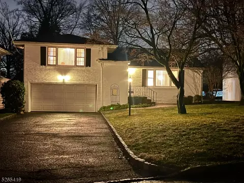 122 Cypress St, Millburn, NJ 07041