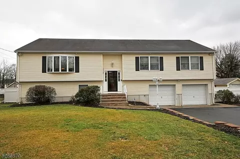 156 Vincent St, Wayne, NJ 07470