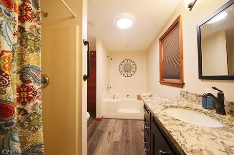 156 Vincent St, Wayne, NJ 07470 photo 10