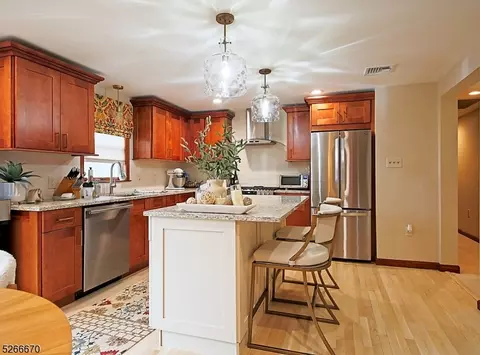156 Vincent St, Wayne, NJ 07470 photo 7