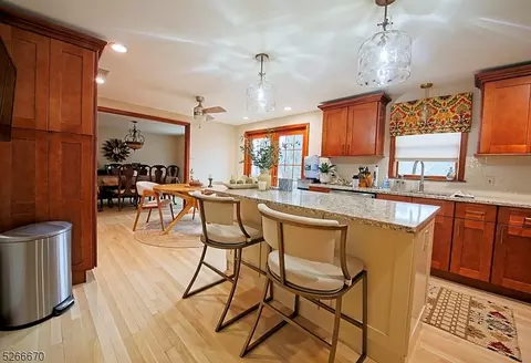156 Vincent St, Wayne, NJ 07470 photo 6
