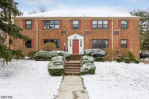 9 West Ct #B-1, Westfield, NJ 07090