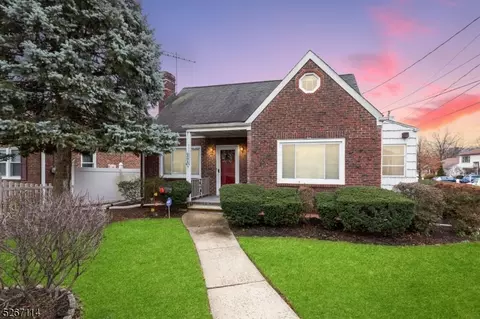 295 Green St, Woodbridge Twp, NJ 07095